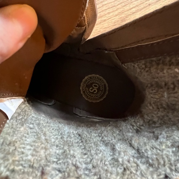 SO Tan Sweater Booties with Knit Detailing - Picture 5 of 5